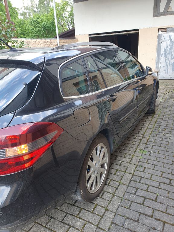 Bild des Angebotes Renault Laguna Grandtour Dynamique dCi 150 FAP Dynamique