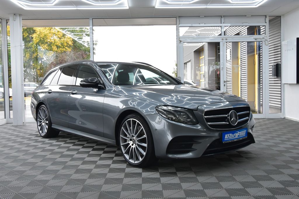 Bild des Angebotes Mercedes-Benz E 400 4matic Multi-Beam Distronic WideScreen AMG