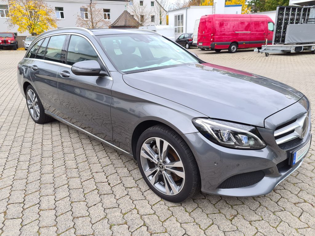Bild des Angebotes Mercedes-Benz C 250 T Cdi 4Matic Auto.  LED Panorama Leder AHK