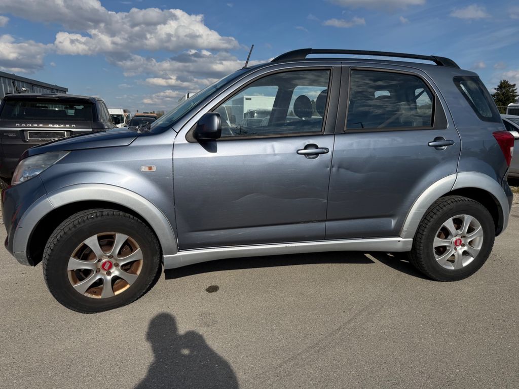Bild des Angebotes Daihatsu Terios 1.5 Top 4WD-KLIMA  -1325699 KM-LEDER