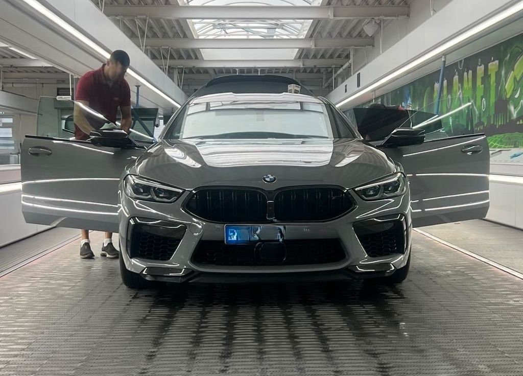 Bild des Angebotes BMW M8 Competition xDrive GranCoupé Carbon Exterieur