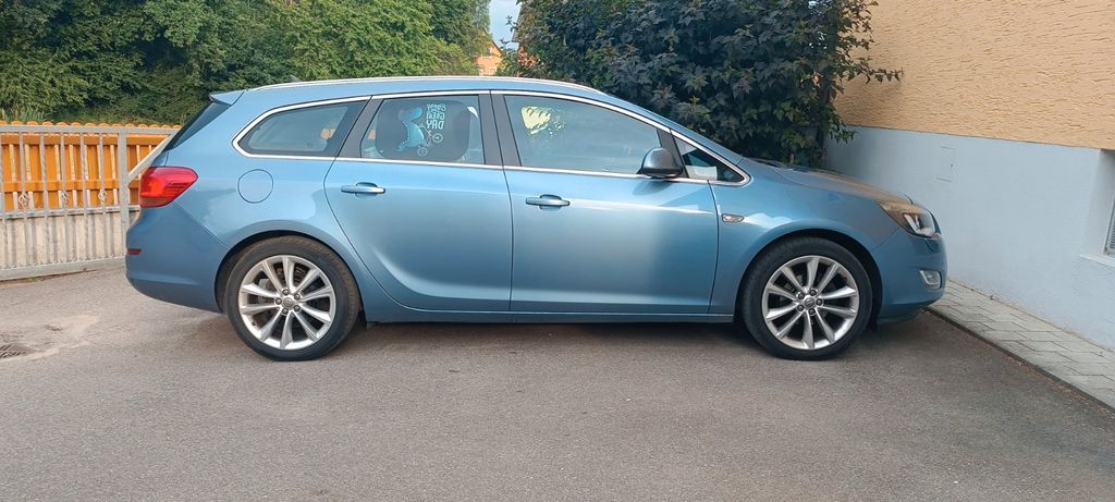 Bild des Angebotes Opel Astra 1.4 Turbo Sport 103kW Sport