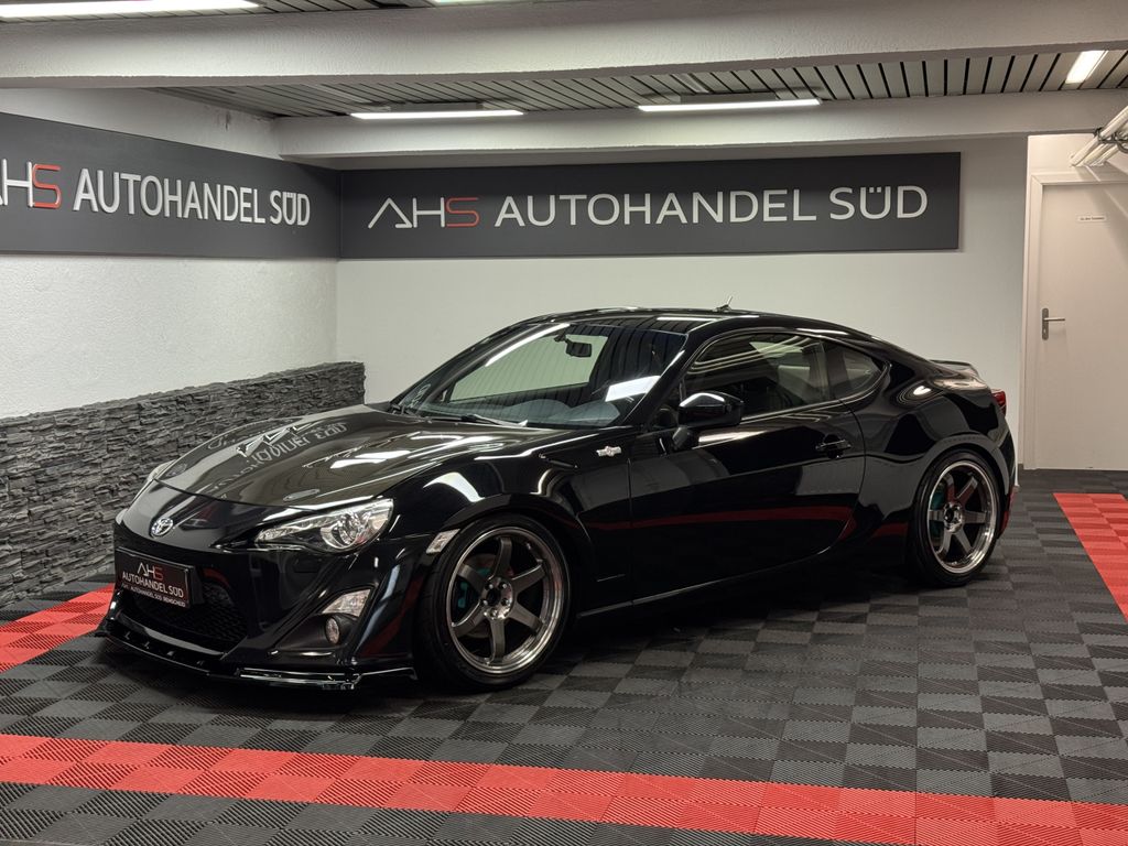 Bild des Angebotes Toyota GT86 CARBON*KW*S.ABGAS*1.HD*SHZ*NAVIGATION*