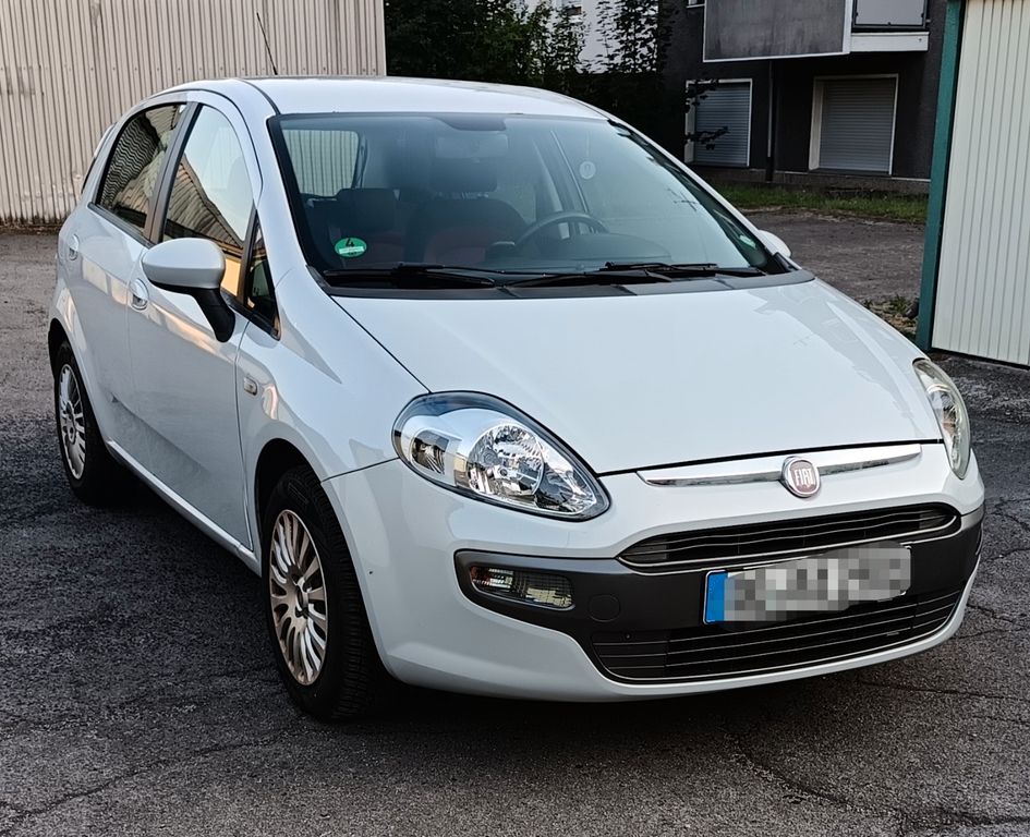 Bild des Angebotes Fiat Punto Evo Dynamic - 75 PS - TÜV Activ