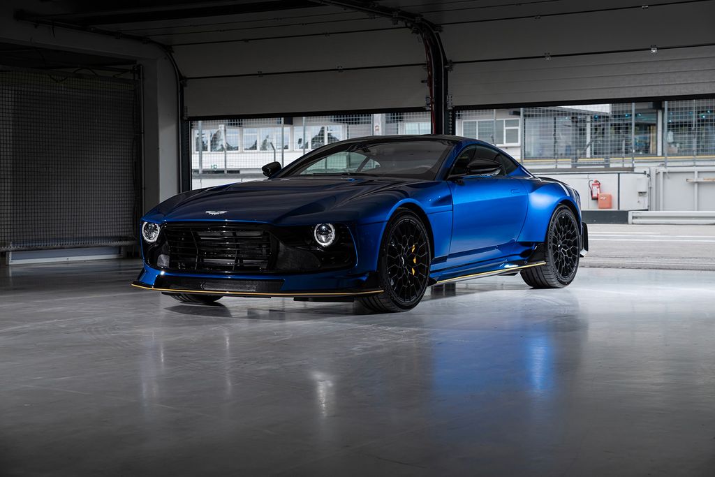 Bild des Angebotes Aston Martin Valour | 1 of 110 | Ion Blue