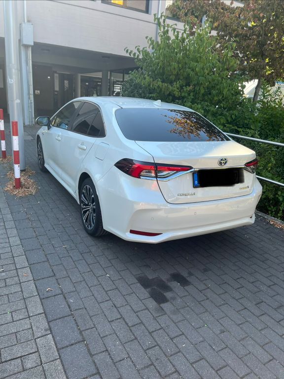 Toyota Corolla 1,8 Hybrid Business Edition Business...