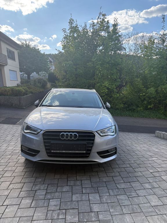 Bild des Angebotes Audi A3 1.6 TDI Ambiente Sportback Ambiente