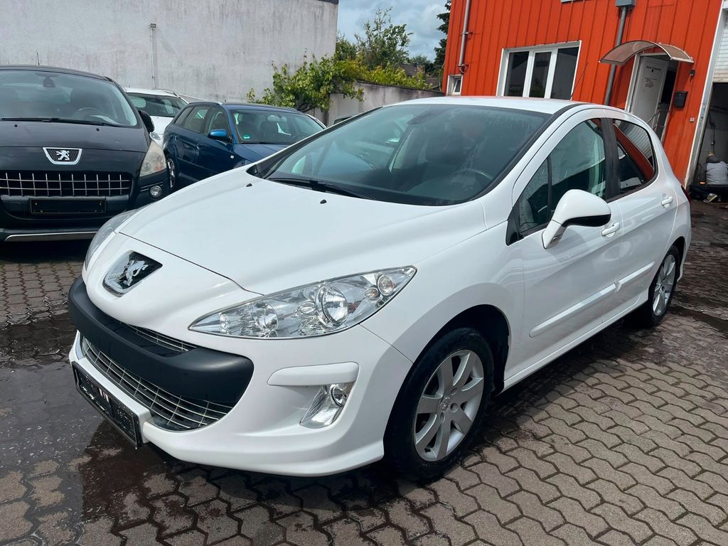 Bild des Angebotes Peugeot 308 1,6 120 VTi *Navi*