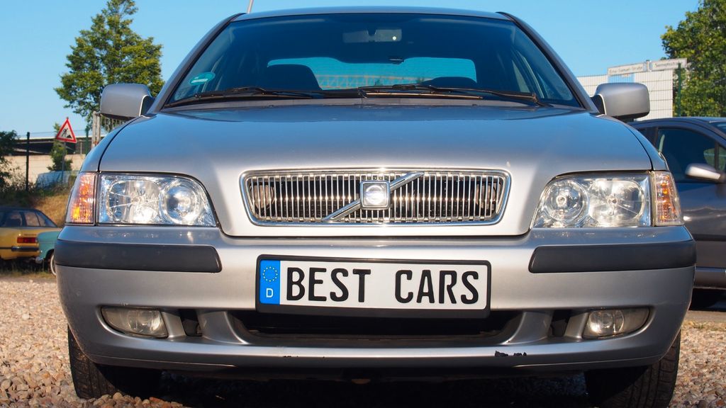 Bild des Angebotes Volvo S40 1.8 Sport Edition Automatik/Voll Leder!!!