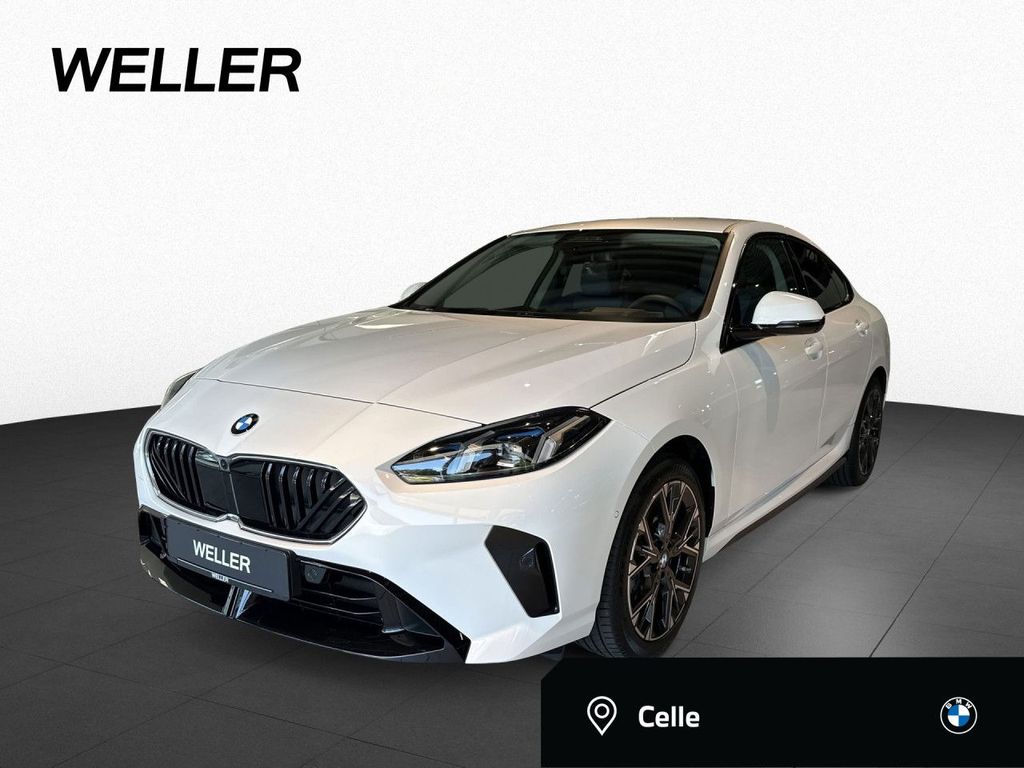 BMW 223 xDr GC MSport Ext.AHK,HUD,AdpLED,360°