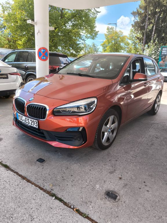 Bild des Angebotes BMW 218i Active Tourer Aut. Advantage *RFK*NAVI*LED