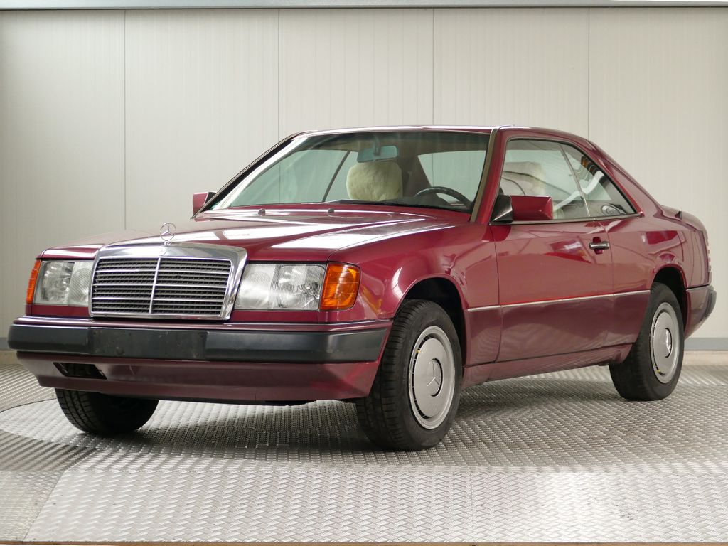 Bild des Angebotes Mercedes-Benz 230 CE W124 2. Hand *Daily Driver + H-Kennz.*