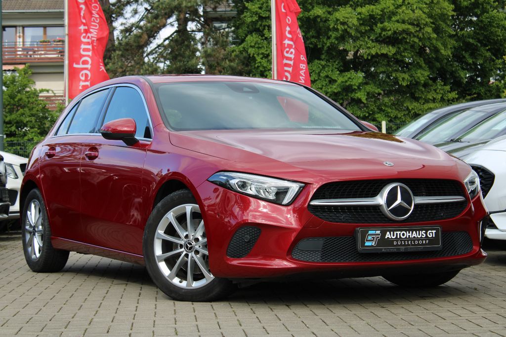 Bild des Angebotes Mercedes-Benz A 180d  DCT/Sitzhzg/Klima/Navi/Kamera/Spur
