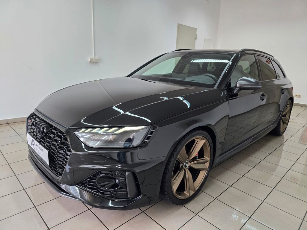 Bild des Angebotes Audi RS4 Avant 2.9 TFSI qu. Exclusive Dynamik Carbon