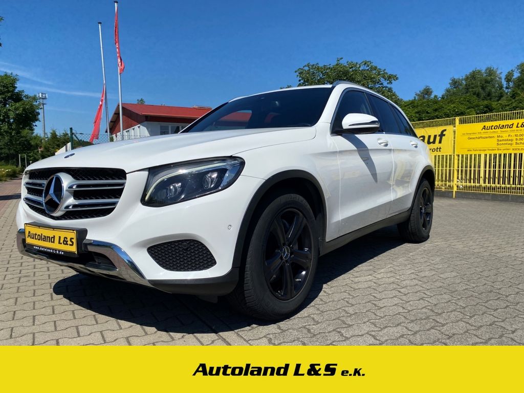 Bild des Angebotes Mercedes-Benz CLC 220 D 4Matic,AHK,LED,SH,PDC,Navi,Kamera,Alus