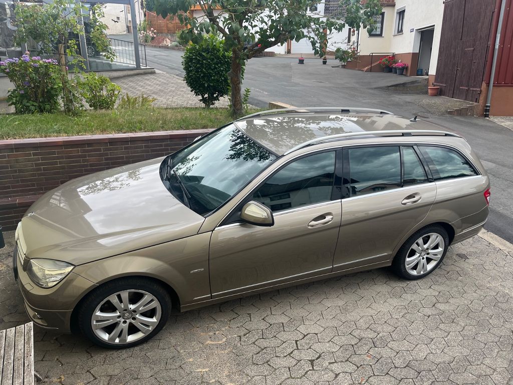 Bild des Angebotes Mercedes-Benz 320