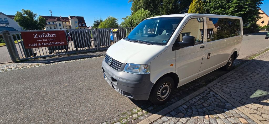 Bild des Angebotes Volkswagen T5 Kombi