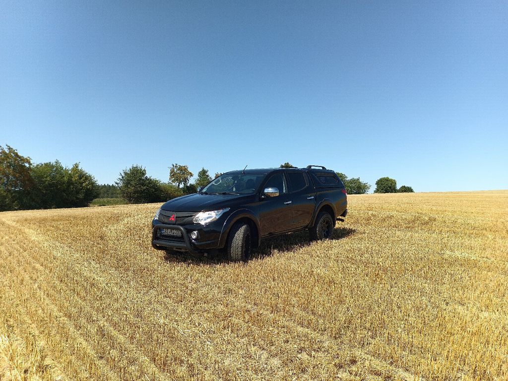 Bild des Angebotes Mitsubishi L200 Plus Doppelkabine 4WD