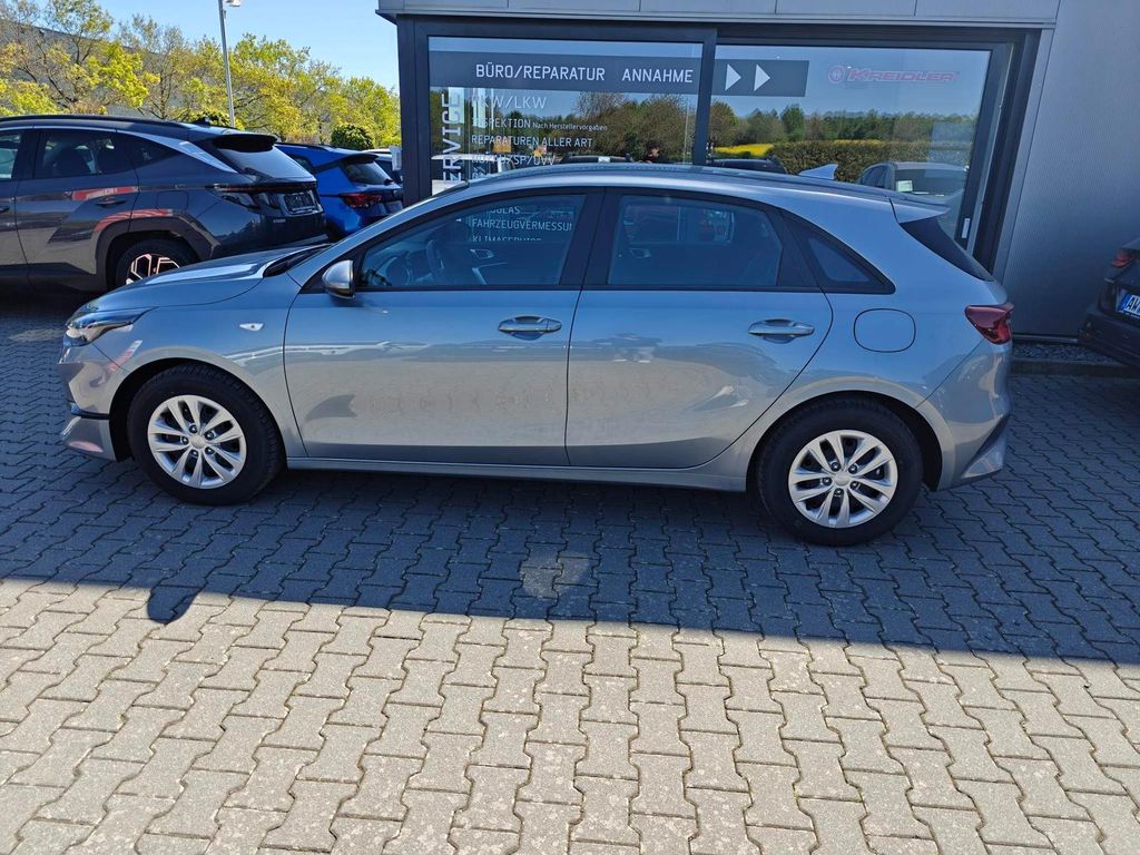 Bild des Angebotes Kia Ceed 1.5 T-GDI AT Kamera*Sitzheizung*APP*Navi