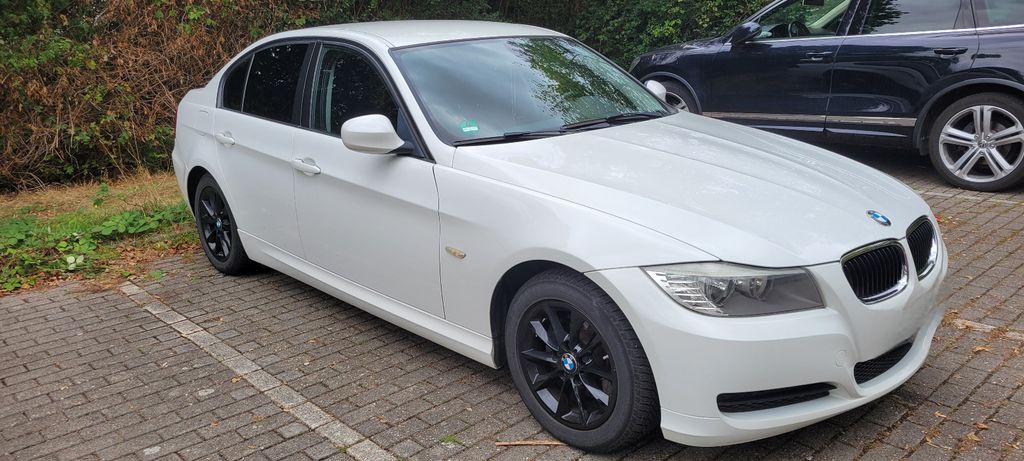 Bild des Angebotes BMW 316 Diesel, E90