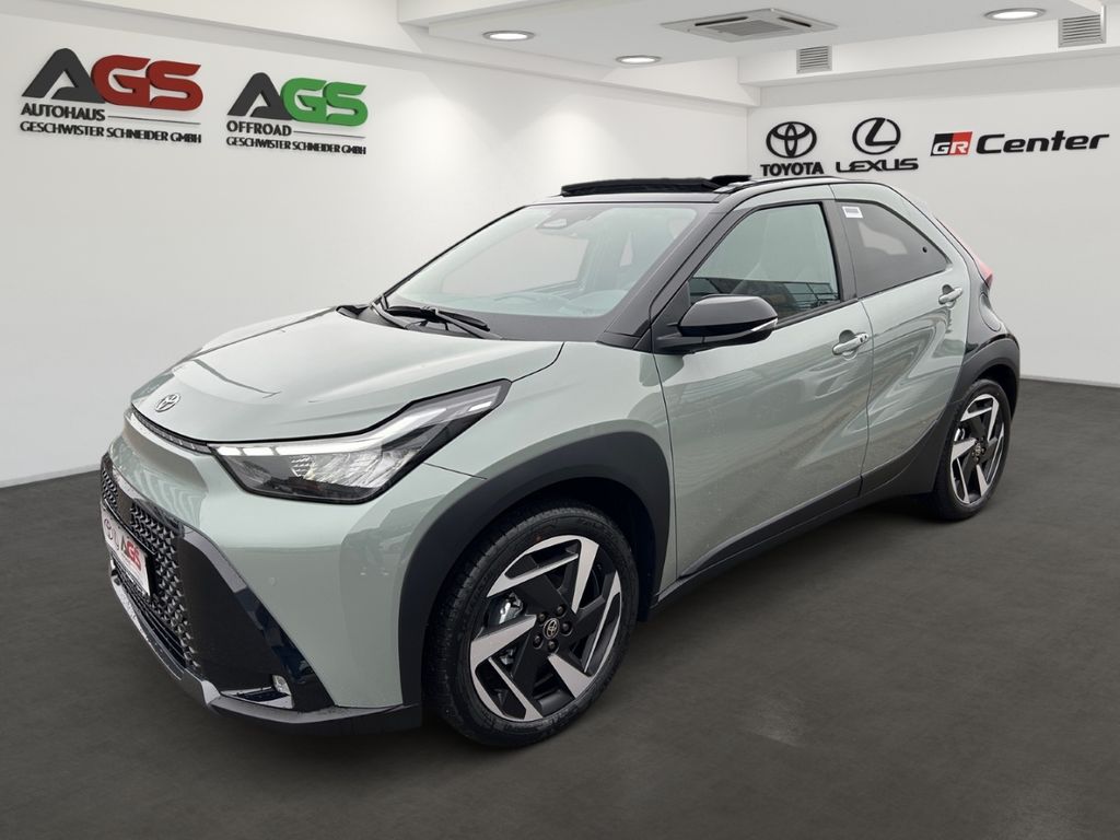 Bild des Angebotes Toyota Aygo X 1,5l Hybrid Lounge CVT Faltdach JBL