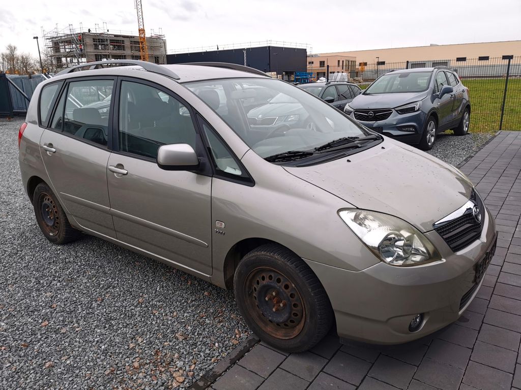 Bild des Angebotes Toyota Corolla Verso 1.6 Linea Sol Klimaaut. 8 fach ber