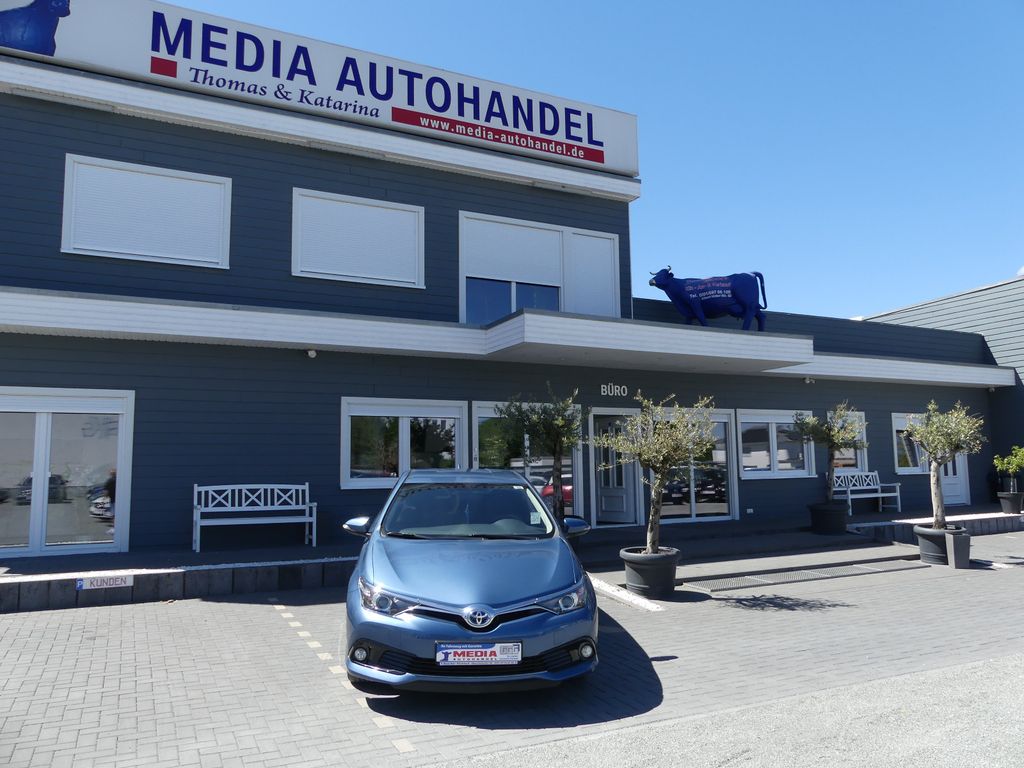 Bild des Angebotes Toyota Auris Hybrid Design Edition"1.HAND"76TKM"