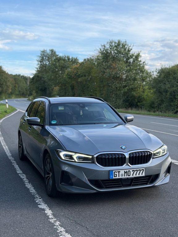 Bild des Angebotes BMW 320d Touring Advantage Automatik Advantage