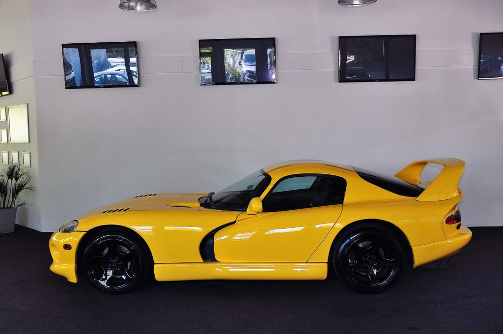 Dodge Viper GTS ! 456 PS (8.0 V10) !