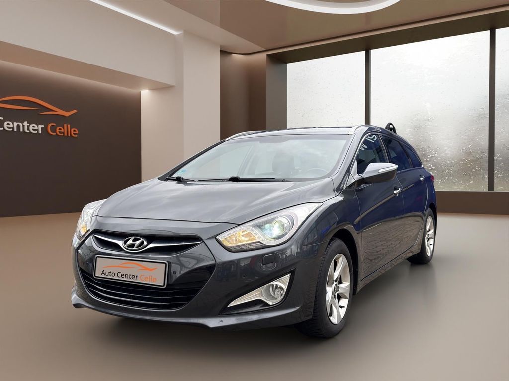 Bild des Angebotes Hyundai i40 cw 5 Star Edition/AHK/Xenon /Klima/Navi