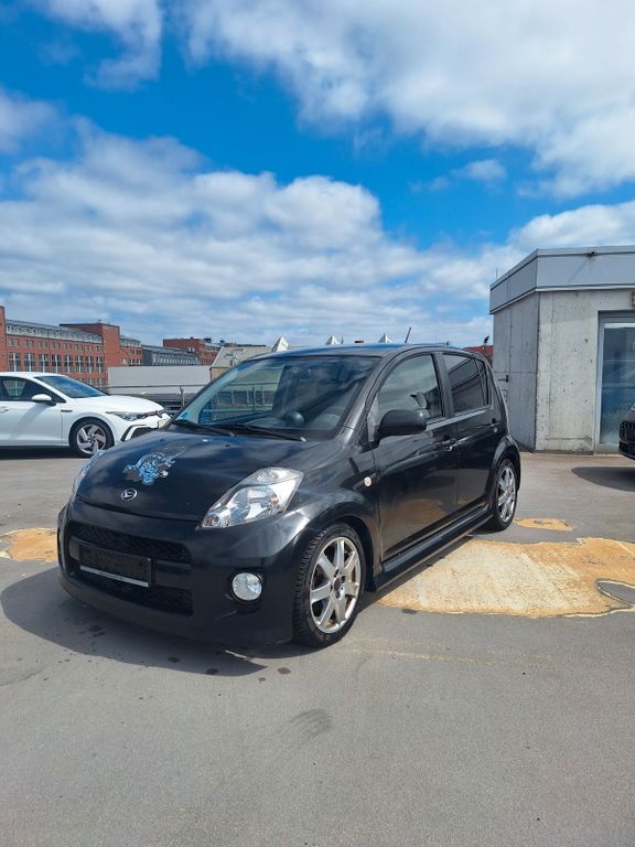 Bild des Angebotes Daihatsu Sirion 1.3 S/100.th Annivers TÜV 10.2026/ Reifen