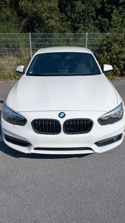 Bild des Angebotes BMW 120i Advantage Advantage