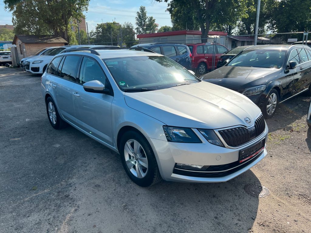Skoda Octavia Combi Style*1.Hand*