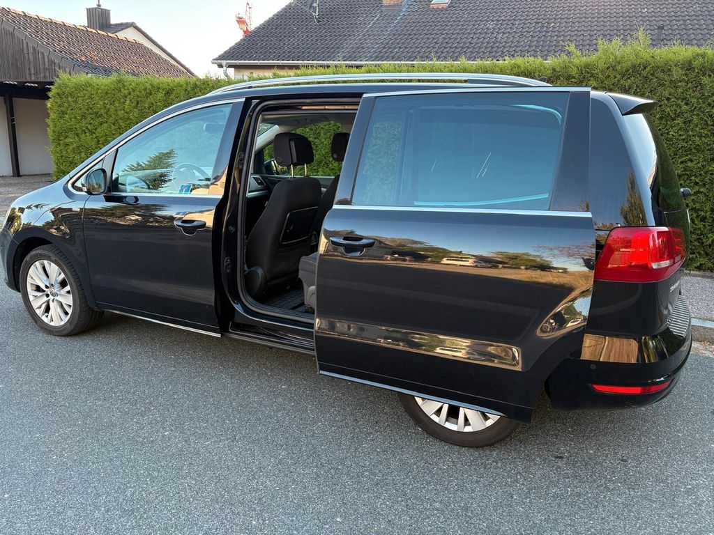 Bild des Angebotes Volkswagen Sharan 2.0 TDI BlueMotion Technology LIFE LI...