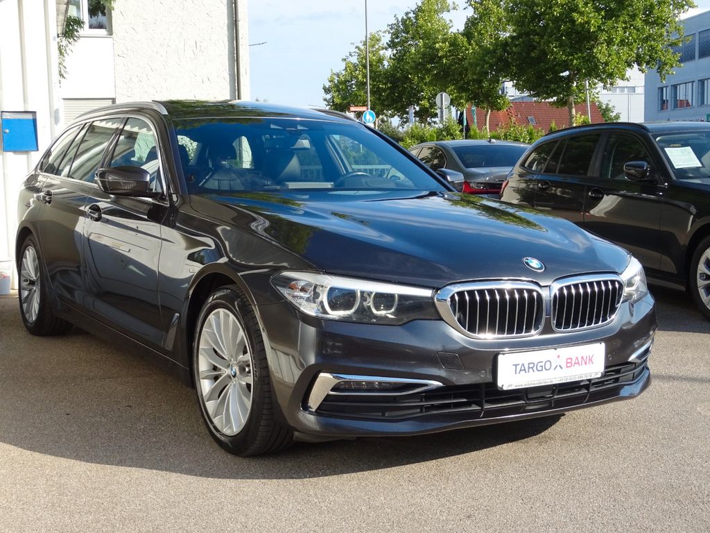 Bild des Angebotes BMW 540i xDrive Touring Aut Luxury Line Navi LEDer