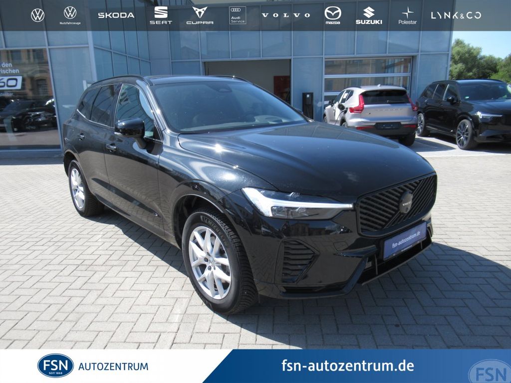 Bild des Angebotes Volvo XC60 B5 AWD Black Edition Plus Automatik