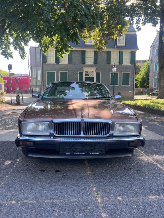 Bild des Angebotes Jaguar XJ40*140.000KM*2HAND*AUTOMATIK*KLIMA