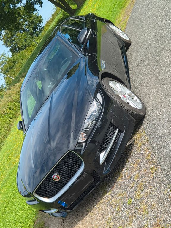 Bild des Angebotes Jaguar XE 20d 180PS AWD R-Sport Automatik R-Sport