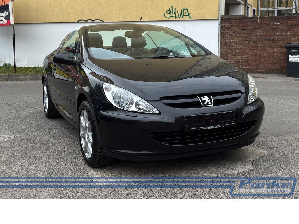 Bild des Angebotes Peugeot 307 CC *SHZ*Leder*PDC*Lichtaut.*