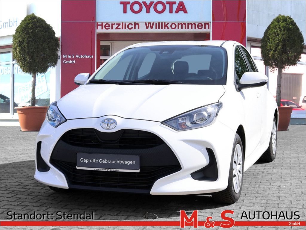 Bild des Angebotes Toyota Yaris 1.0 Basis Tempomat, Radio KLIMA