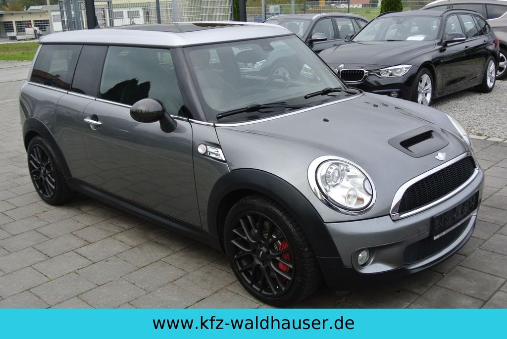 Bild des Angebotes MINI JOHN_COOPER_WORKS Clubman John Cooper Works