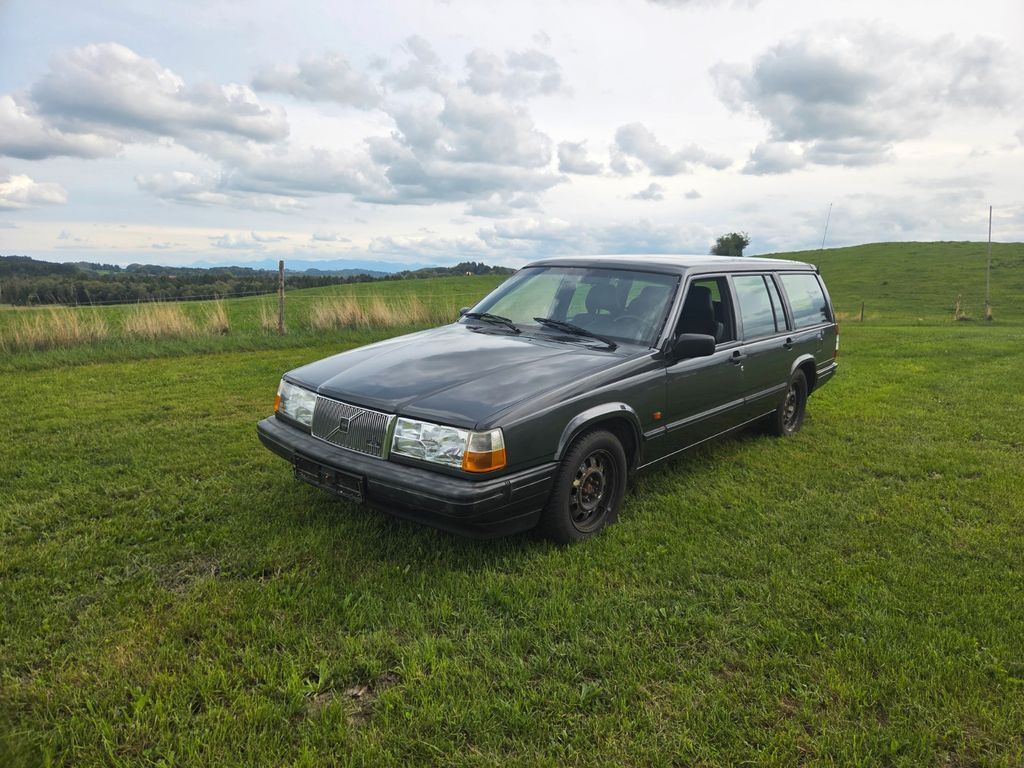 Bild des Angebotes Volvo 945
