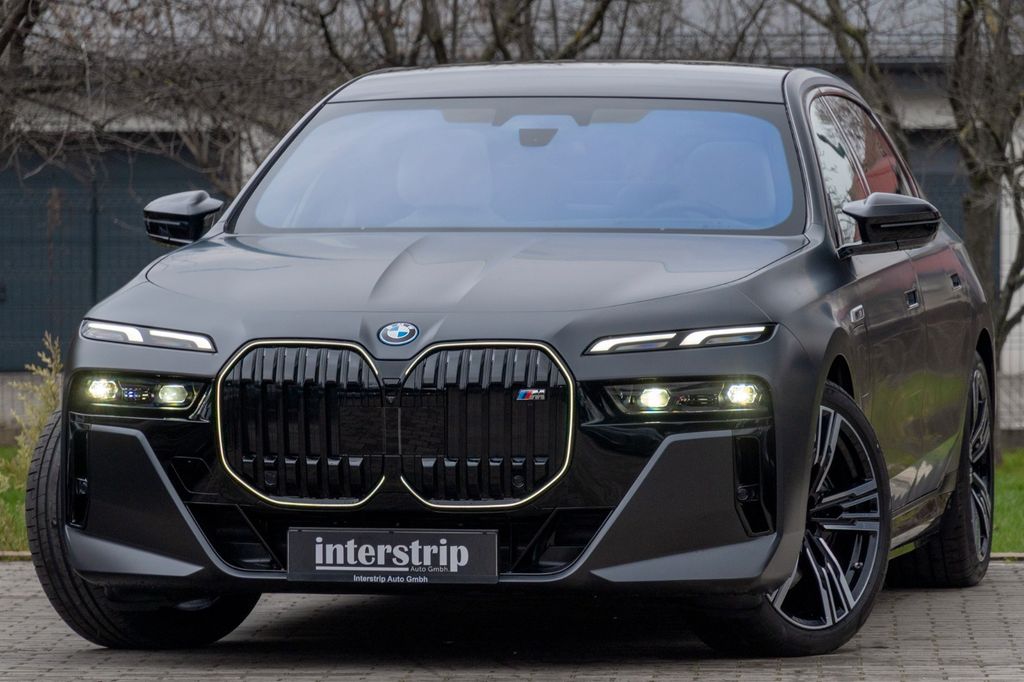 BMW M760e TOPZUSTAND.AUTOTÜREN.EXDRIVE PRO