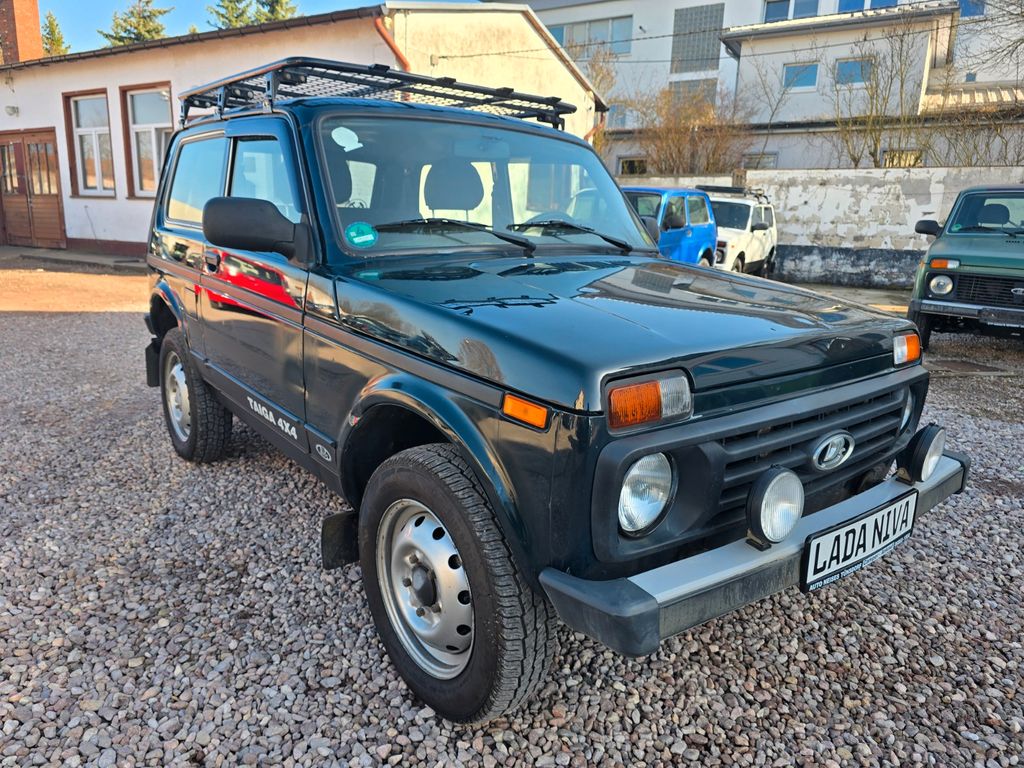 Bild des Angebotes Lada Taiga Urban 4x4*AHK*1 Hand*TÜV 07.2027