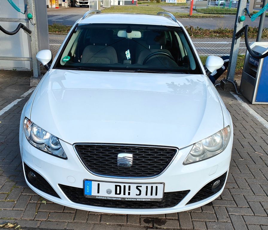 Seat Exeo ST 2.0 TDI CR 105kW Style an Händler/Export