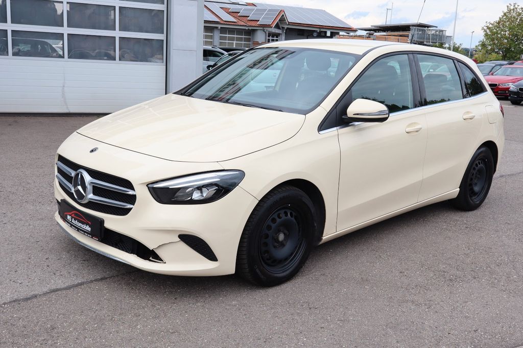 Bild des Angebotes Mercedes-Benz B 180 d 8G-DCT Leder_Navi_LED_Kamera_Distronic