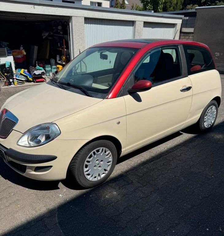Bild des Angebotes Lancia Ypsilon 1.2 8v Ypsilon - KLIMA | SCHIEBEDACH PAN