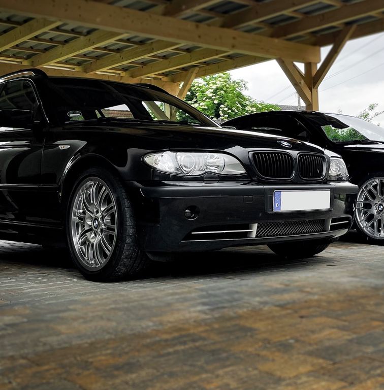 Bild des Angebotes BMW E46 330i touring Schalter - aus BMW Familie