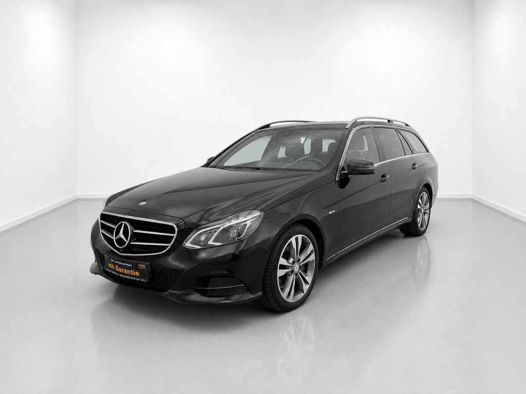Bild des Angebotes Mercedes-Benz E 350 BlueTec 4Matic Edition E /Rear Entertaimen