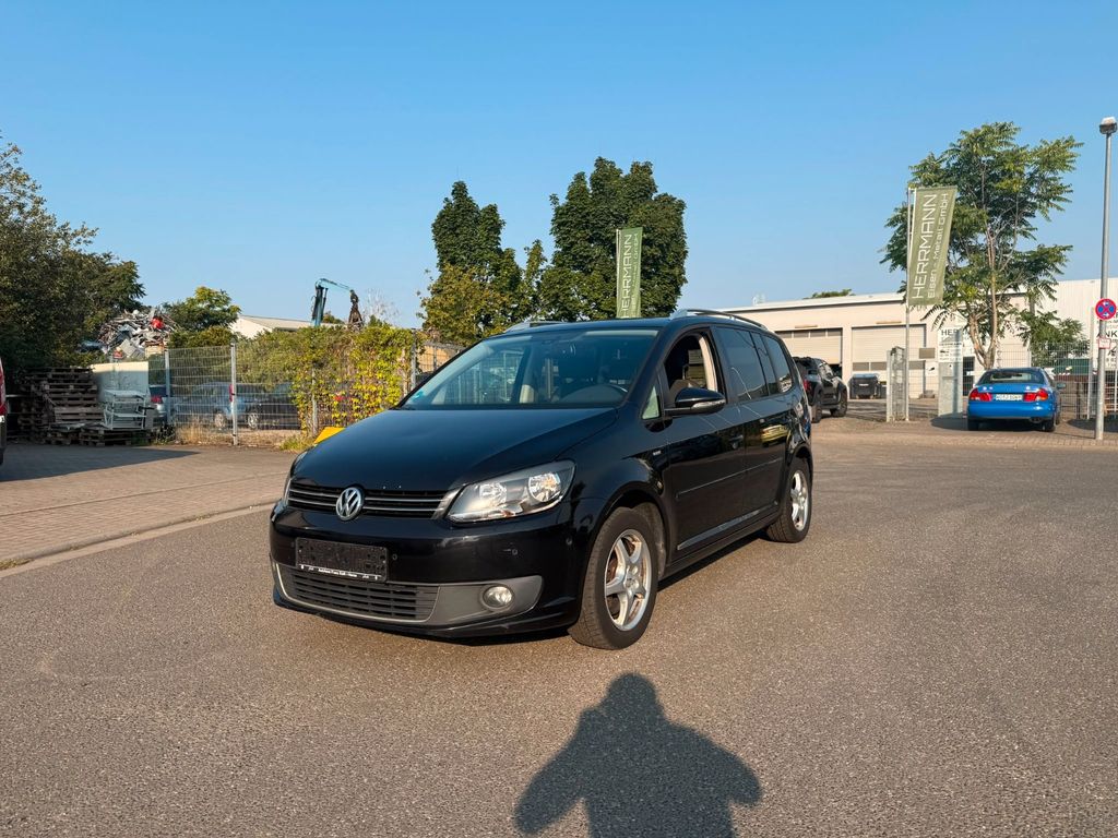 Bild des Angebotes Volkswagen Touran Life/Panoramadach/7.Sitzer/PDC v+h/Autom